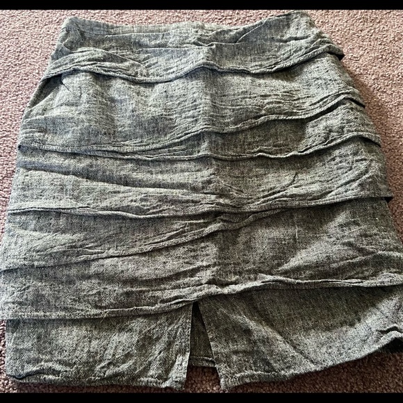 Size 6 Charcoal Linen Skirt - Picture 2 of 4